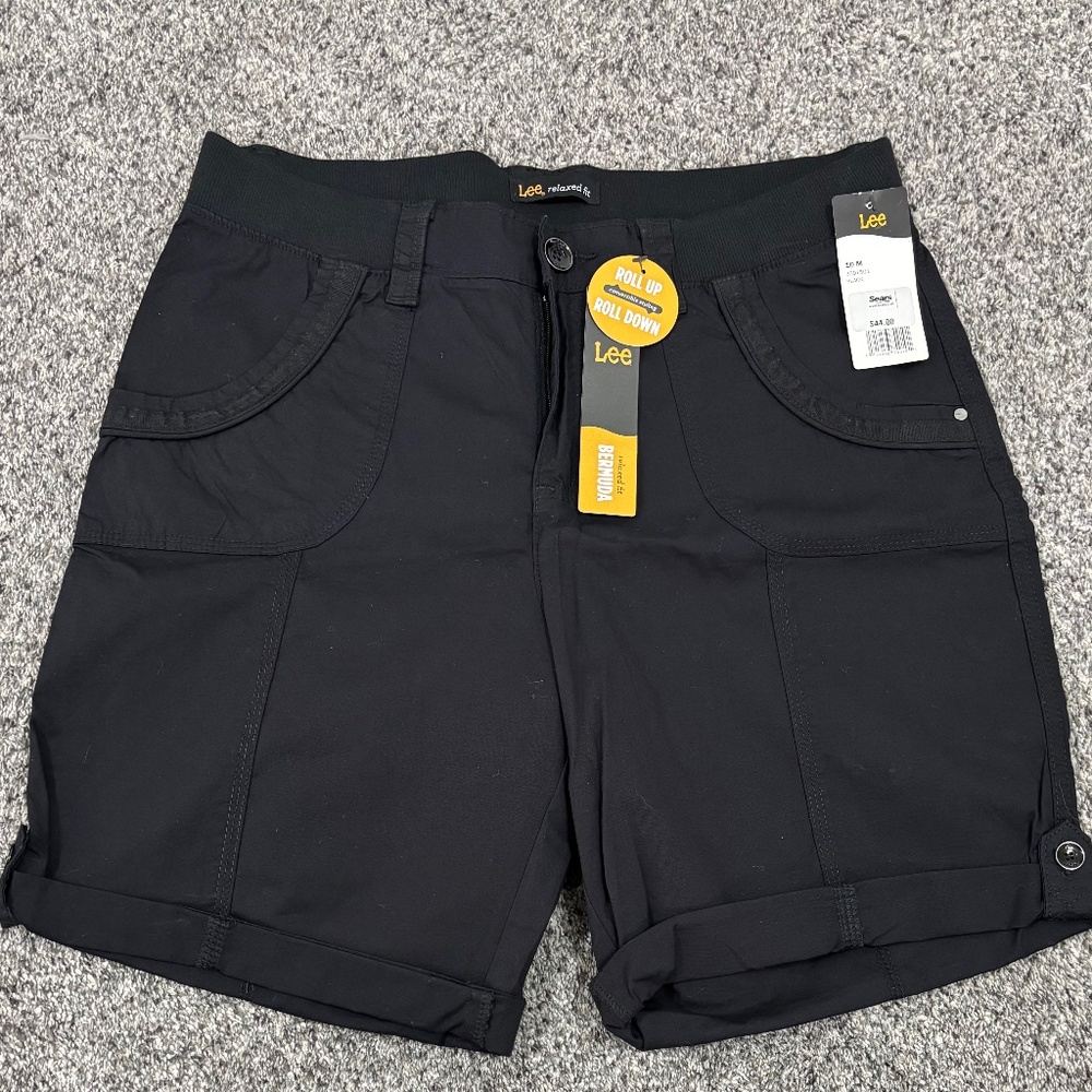 Lee Women’s Bermuda Roll Up Roll Down Shorts Size 10 Cotton/Spandex